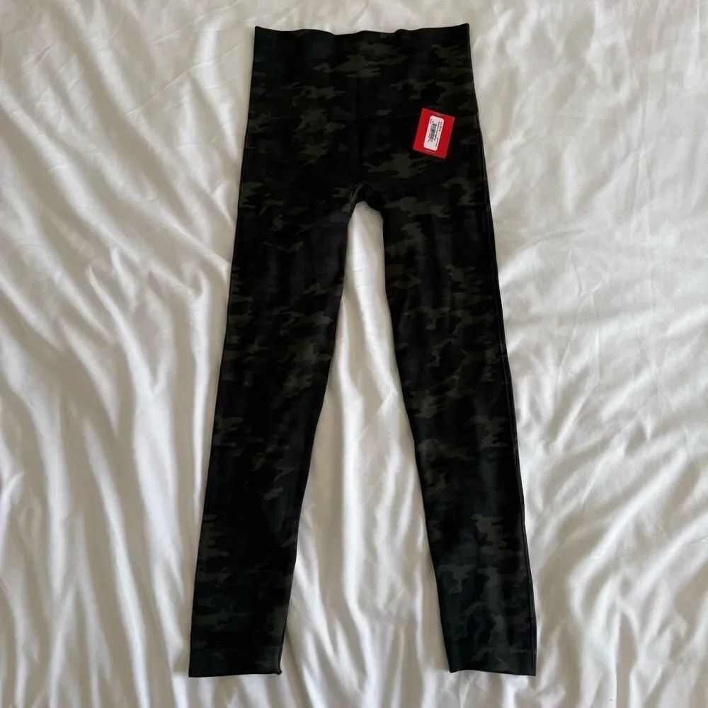 SPANX seamless Camo Leggings